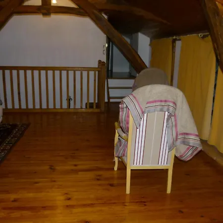 Dans Maison Typique Gersoise