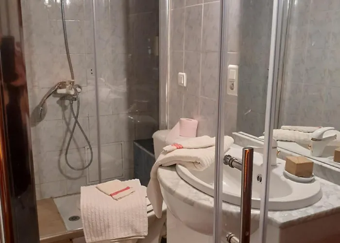 Dans Maison Typique Gersoise * Ornezan